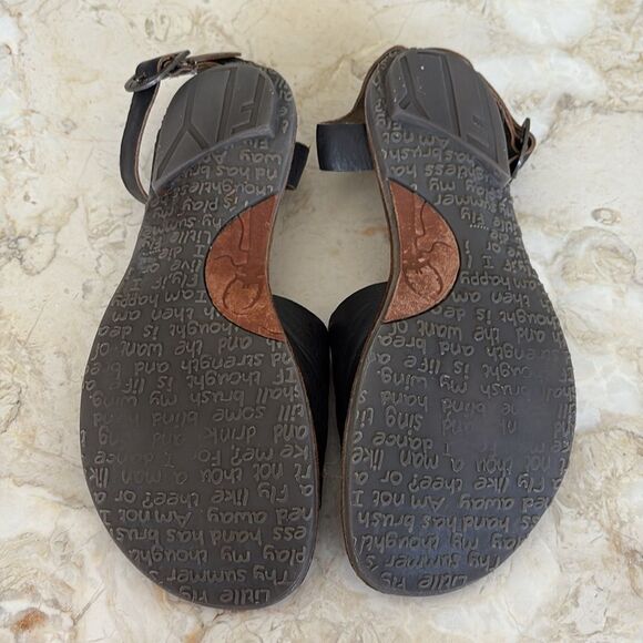 Fly London Black Leather Ankle Strap Sandals - Picture 12 of 13